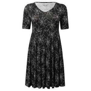 TORRID Spider Web Designed‎ Super Soft & Stretchy V-Neck Dress w/Pockets…